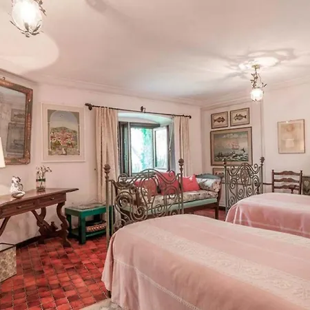 Сasa de vacaciones Luxury In With Pool For 12 Perss Portofino